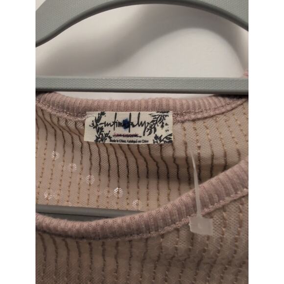 Free People NWT Small light tan sequin top msrp $29.95 - Picture 4 of 10